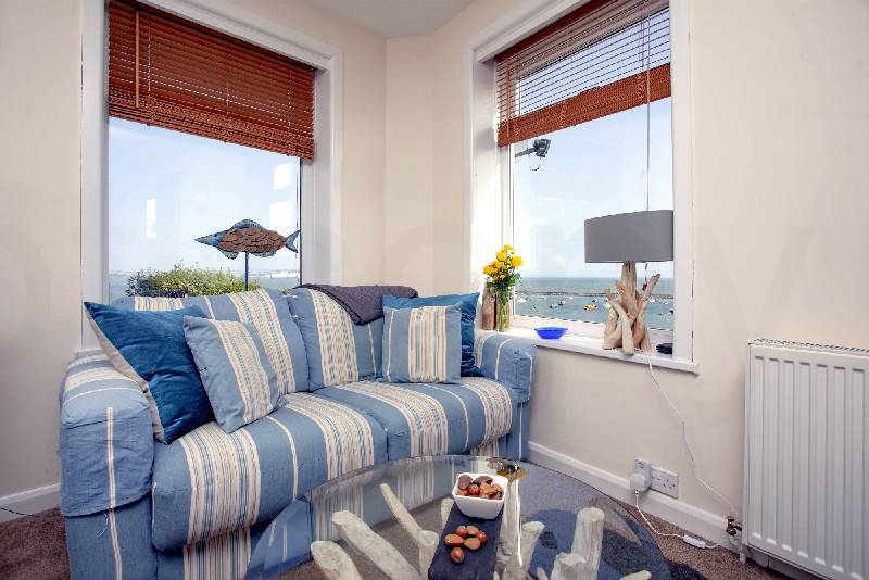 Cliff Cottage sleeps 4