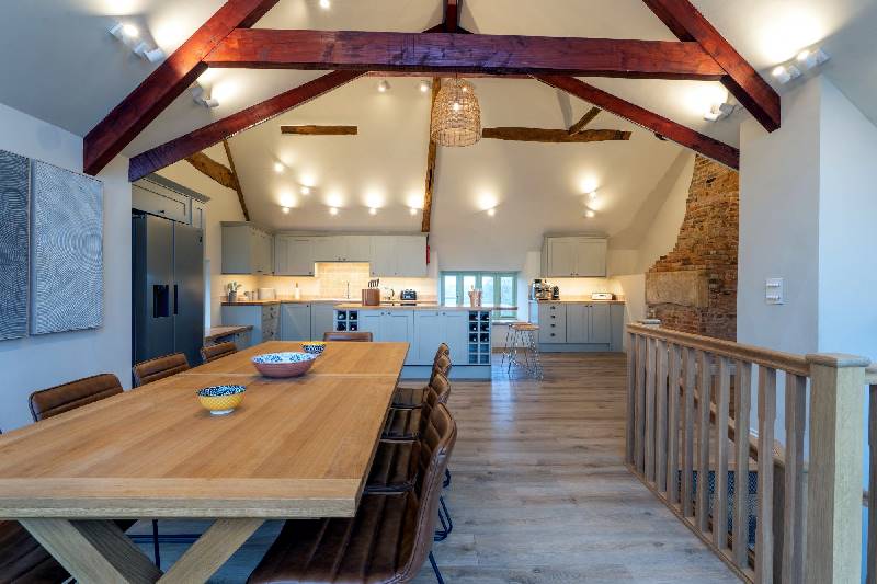 Apple Loft, Dillington Estate  sleeps 13