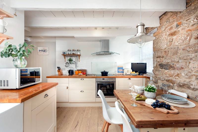 Salt Loft is located in Mousehole