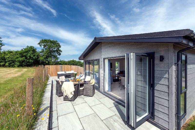 Lavender Lodge, 8 Roadford Lake Lodges sleeps 6