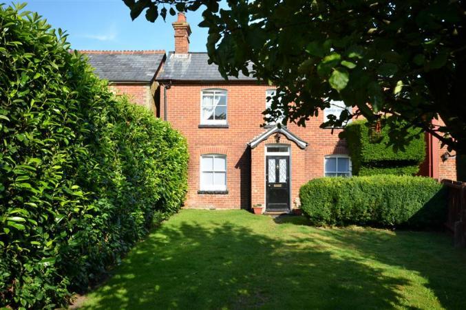 Appletree Cottage is located in Brockenhurst