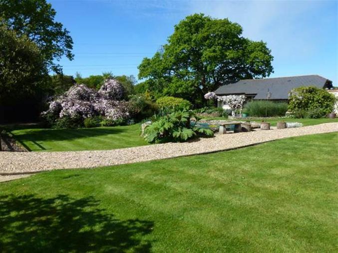 The Old Granary at Kinkell Cottage sleeps 2