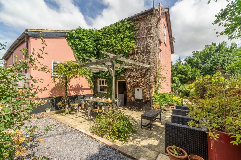 Pillar Box House is located in Hackford