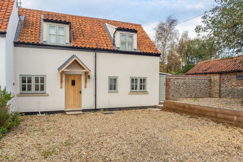 Rose Cottage (S) is located in Stiffkey