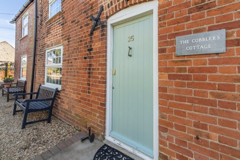 Cobblers Cottage sleeps 5