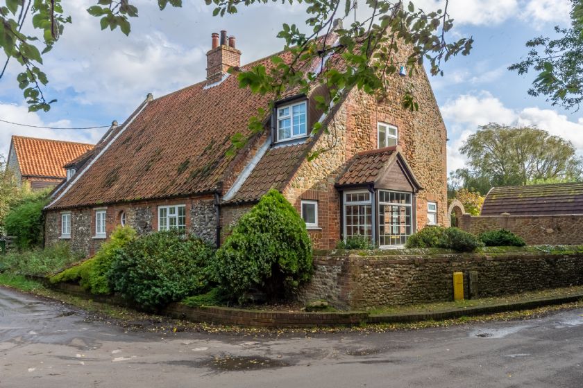 Columbine Cottage is located in Holme-next-the-Sea