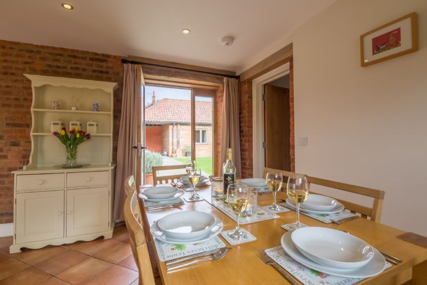 The Dairy (6) sleeps 6