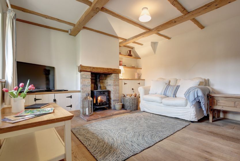 Sloe Gin Cottage sleeps 4