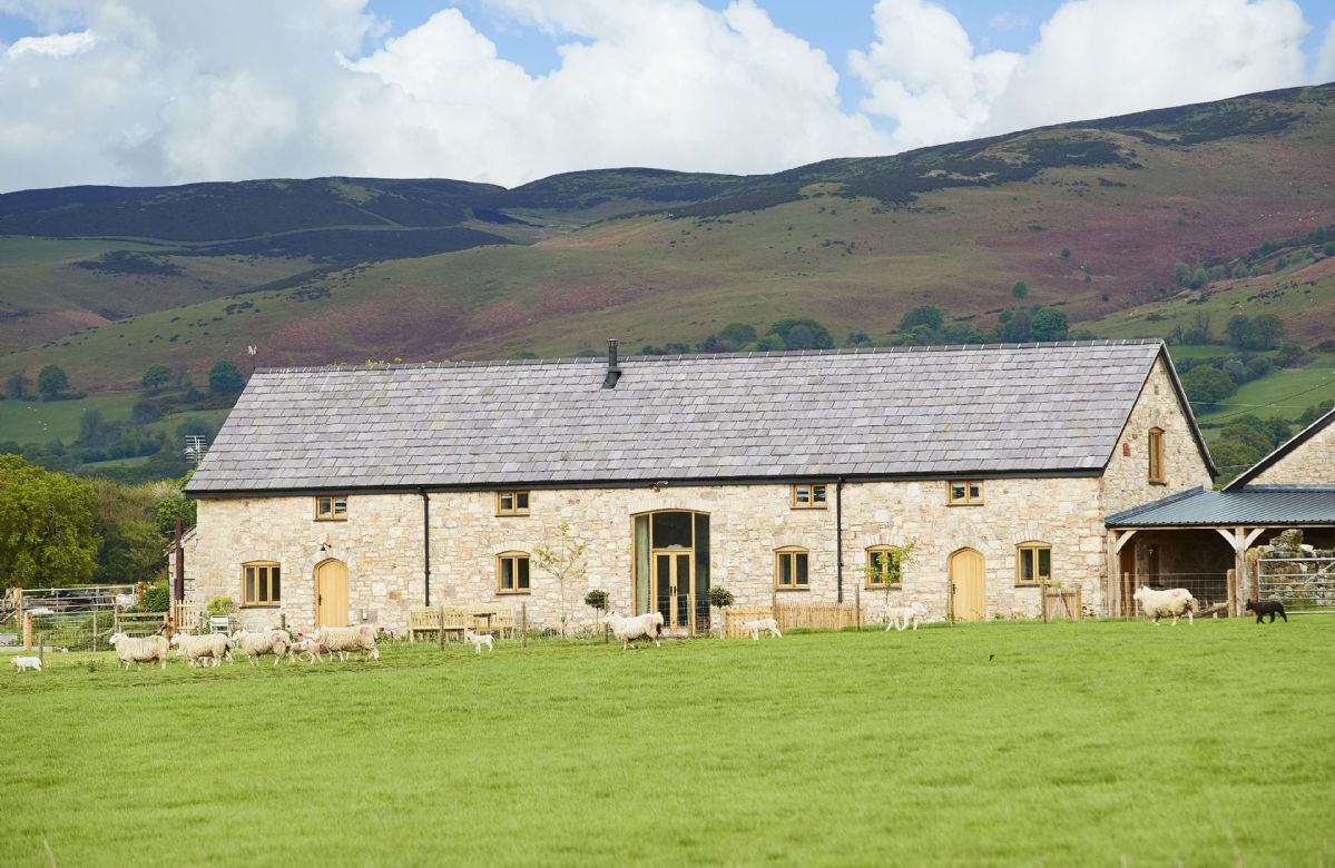 The Longbarn at Caerfallen