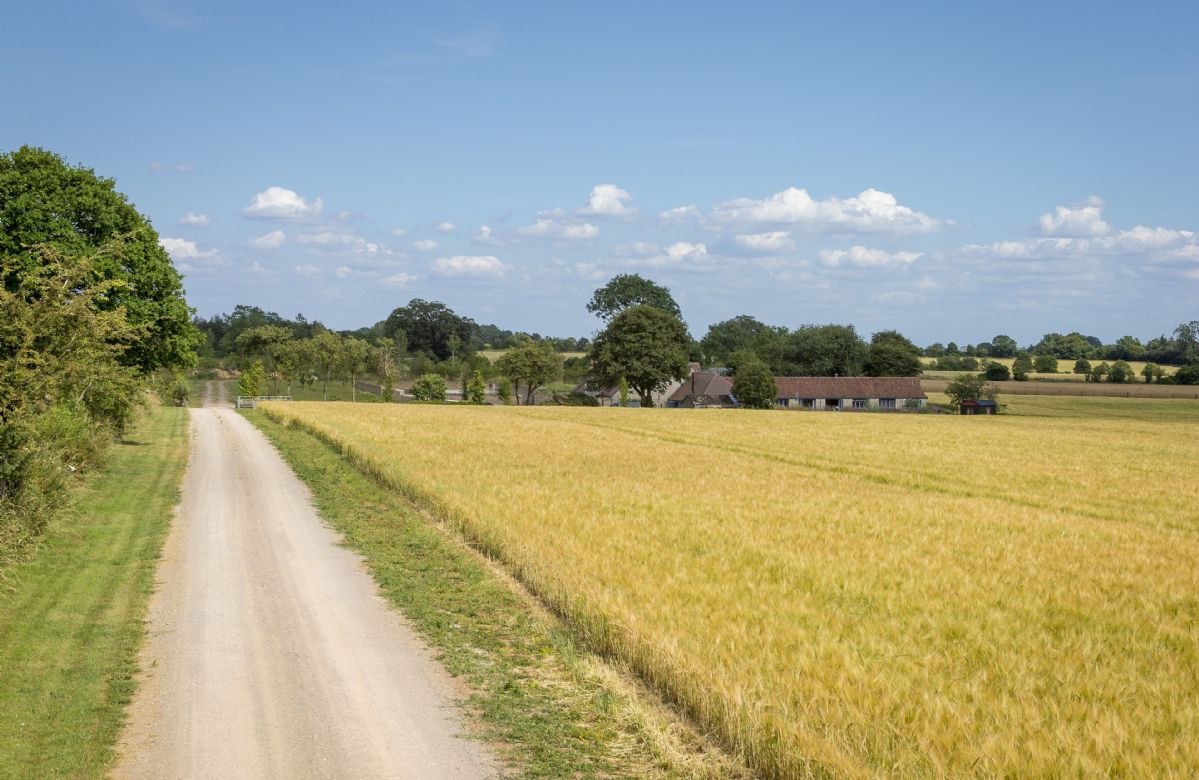 Hailstone Barn sleeps 10