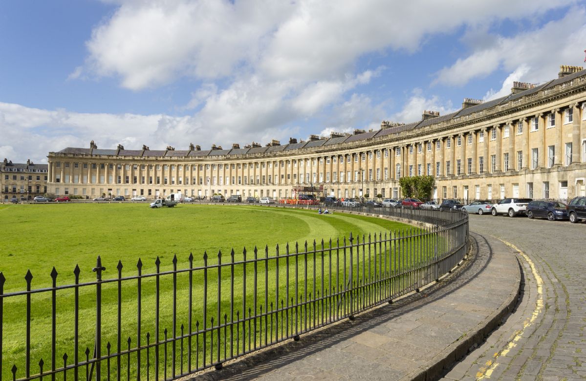 The Royal Crescent Garden Apartment