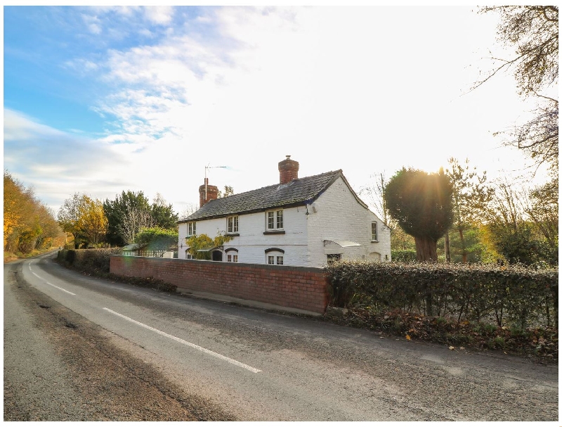 Poston Holiday Cottage