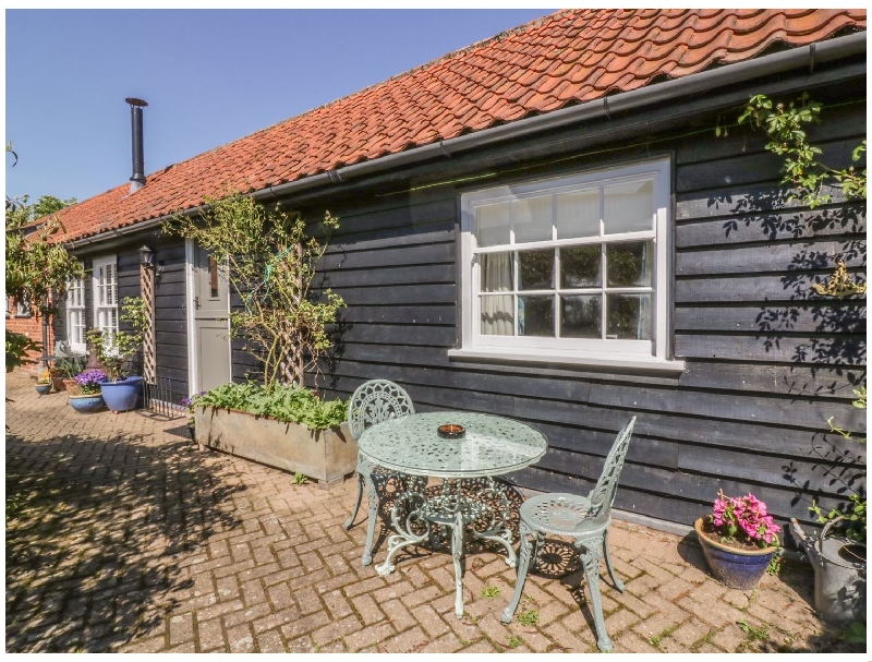 Courtyard Cottage- Poplar Farm Barn