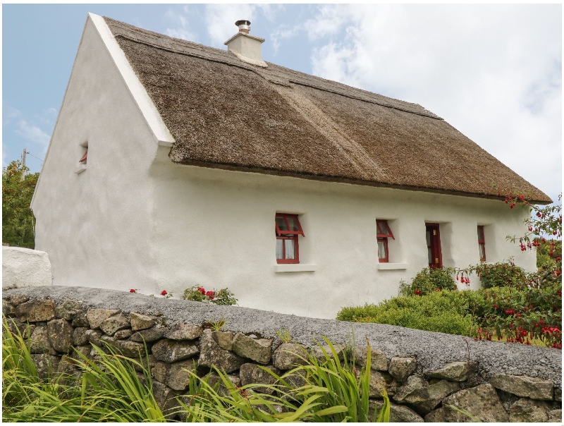 Spiddal Thatch Cottage