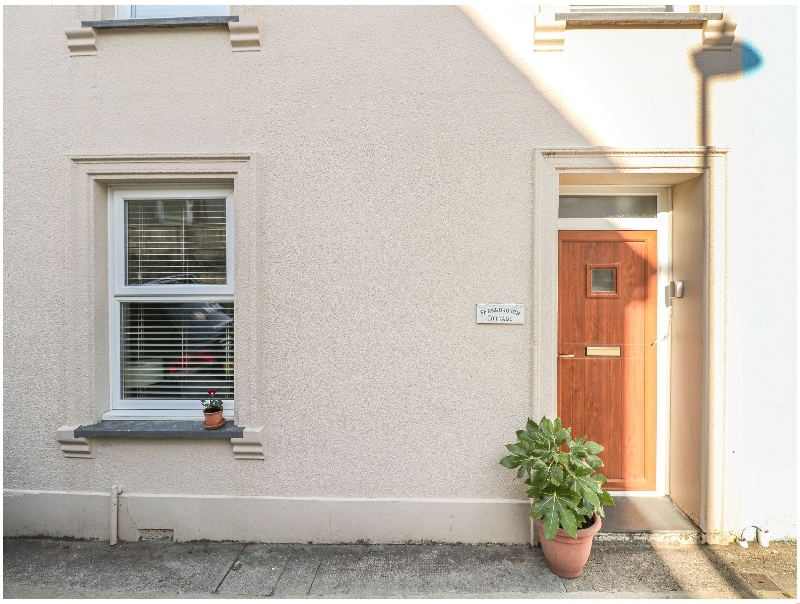 Farnborough Cottage