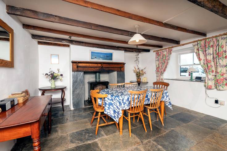 14 Beesands is in Beesands, Devon