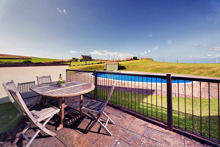 3 Oceans Edge is located in Thurlestone