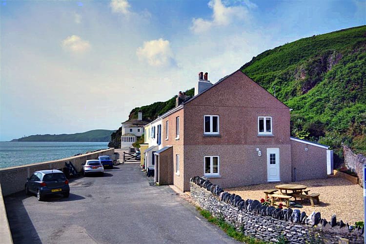 29 Beesands