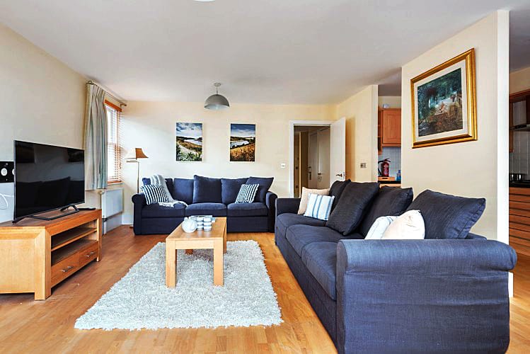 11 Combehaven sleeps 8