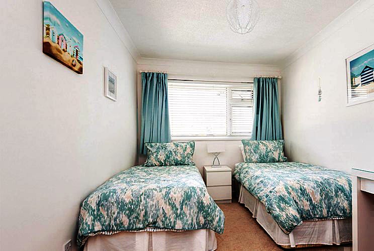 11 Mayflower Court Holiday Cottage