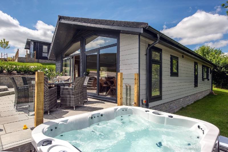 Image of Saffron Lodge, 24 Roadford Lake Lodges