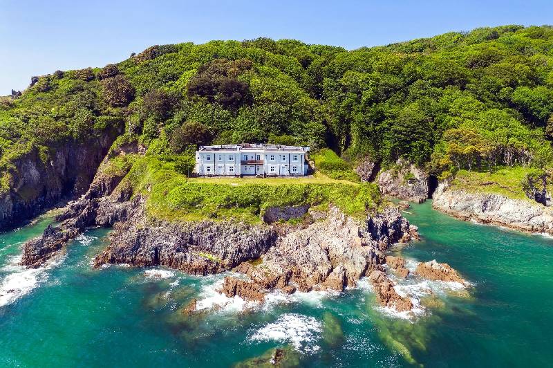 Image of 1 The Old Signal House, Penlee Point