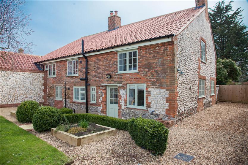 Image of Gardeners Cottage