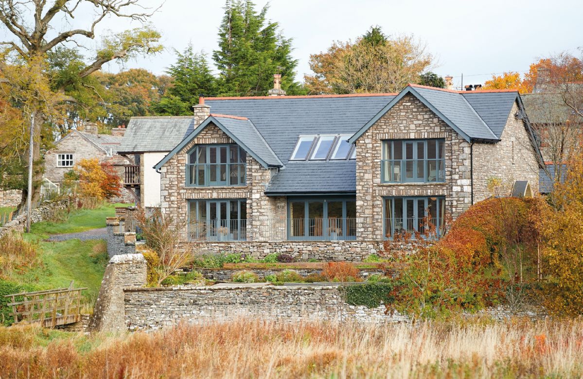 Image of Weathertop House