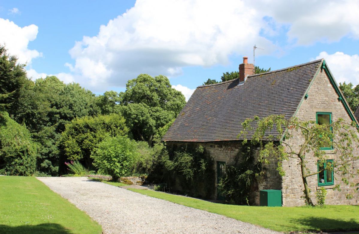 Image of Dovedale Lodge