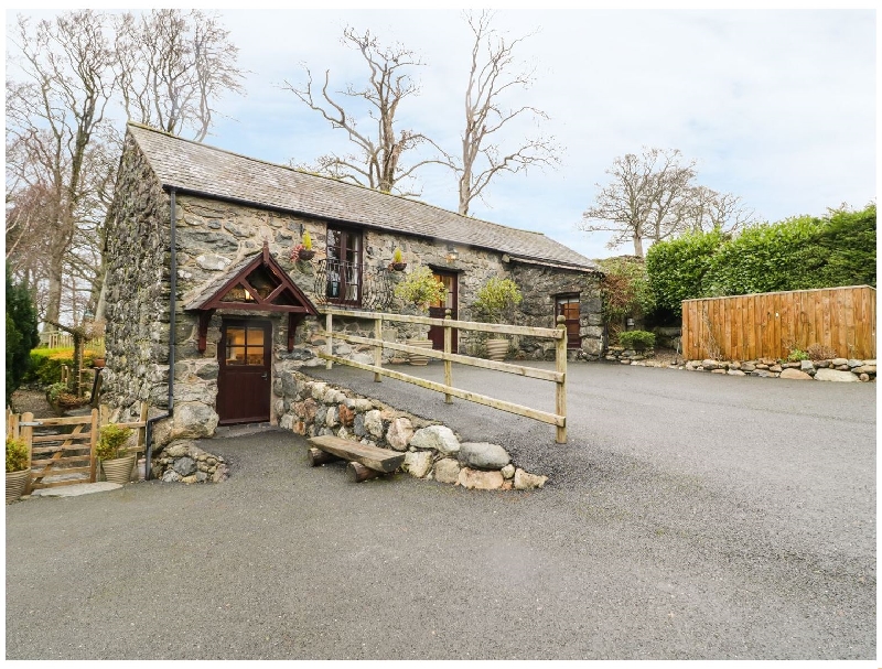 Image of Cyffdy Cottage - Arenig