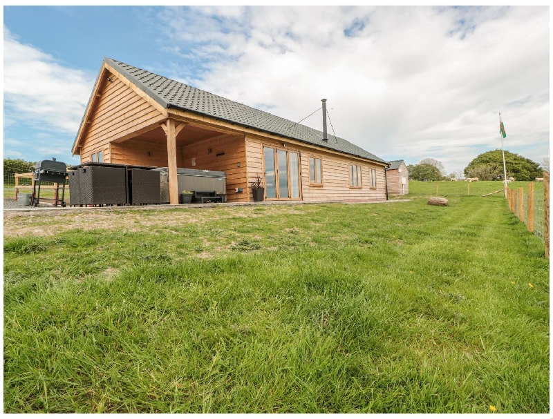 Image of Lundy Lodge - Begwyns View