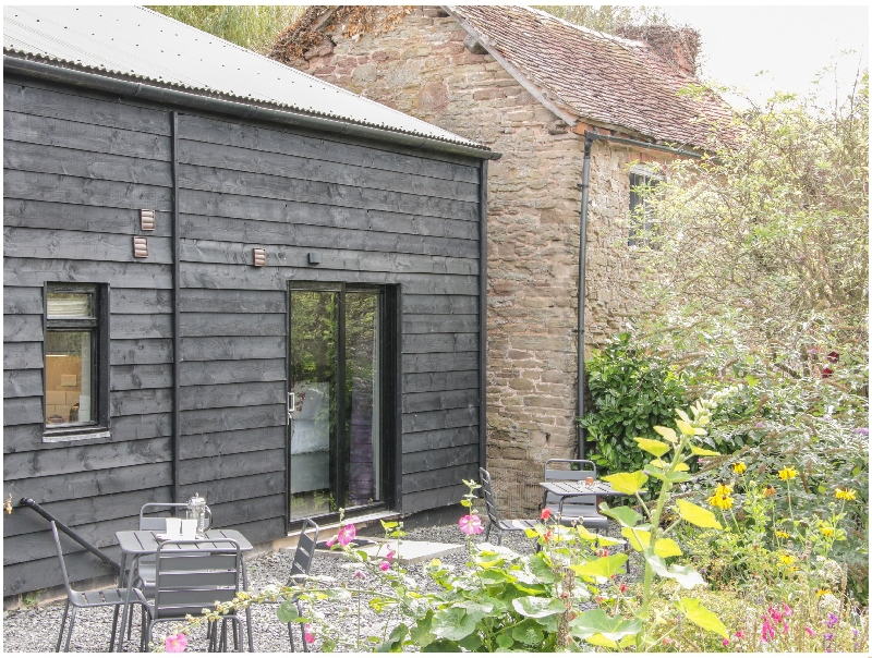 Image of The Pig Shed- Sty 1