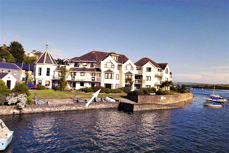 Image of 2 The Moorings